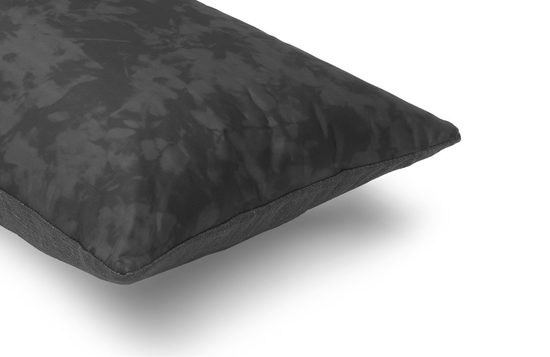 MrsMe cushion Foliage Black detail 1920x1200